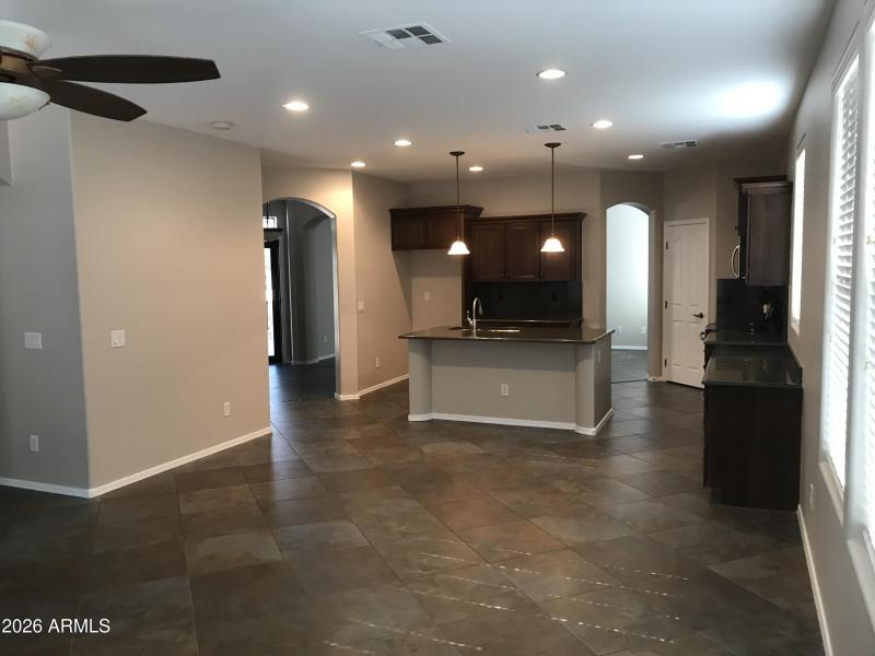 18-family kitchen -1