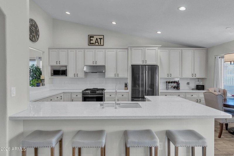 9421 E Jadecrest Dr-11