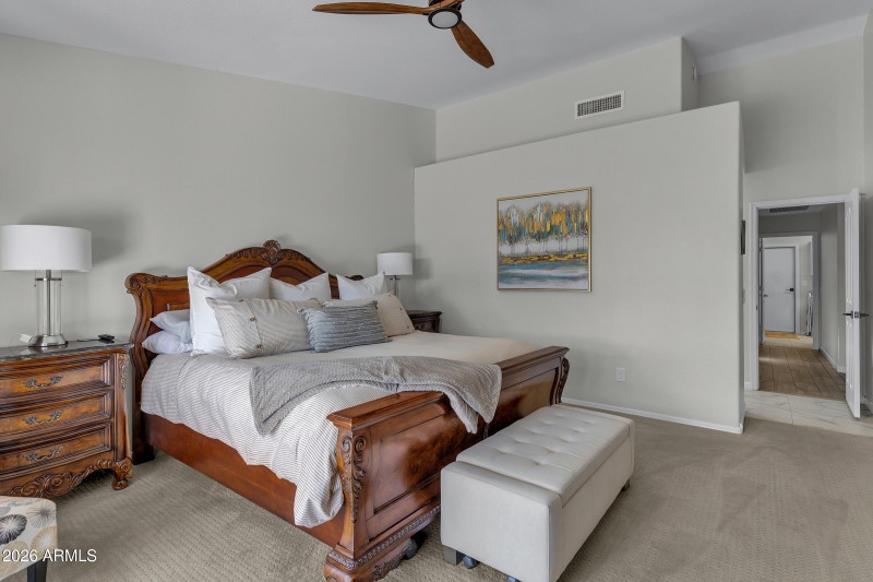 9421 E Jadecrest Dr-23