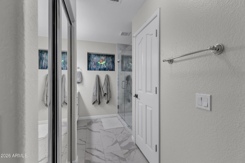 9421 E Jadecrest Dr-24