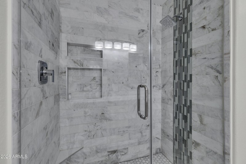 9421 E Jadecrest Dr-26