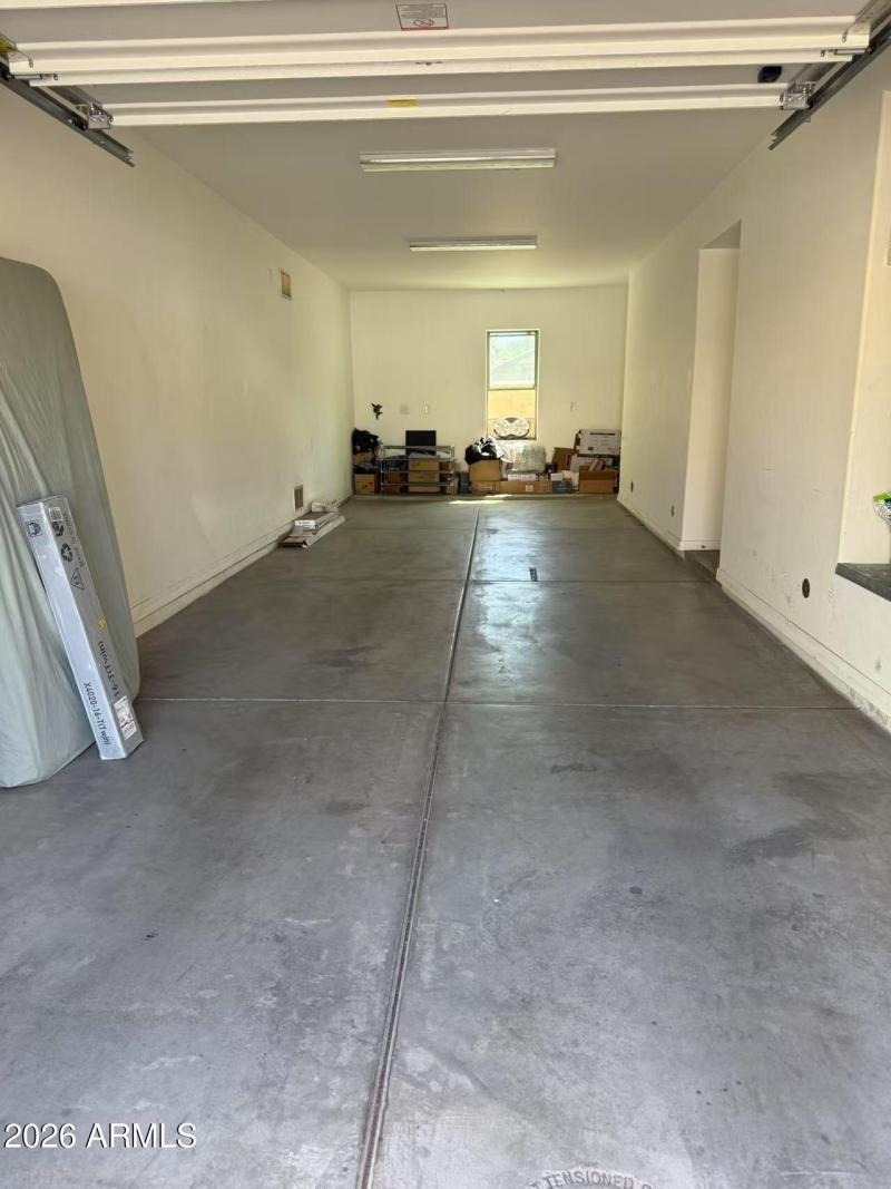 0abe09307031542e9b12728bffb7675e