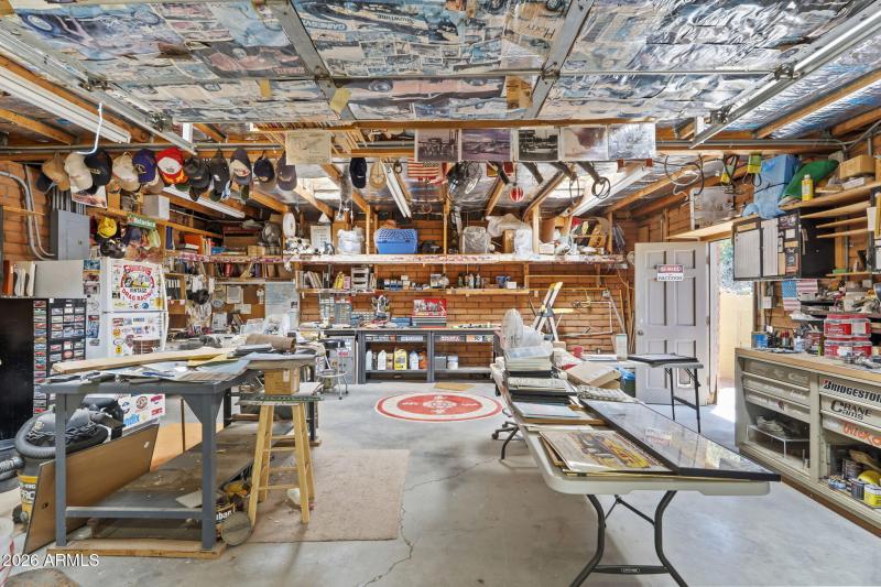 Third Garage/Workshop (1+ car)