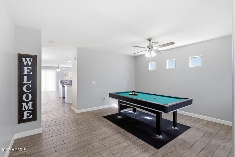 Entrance Den/Formal/Living