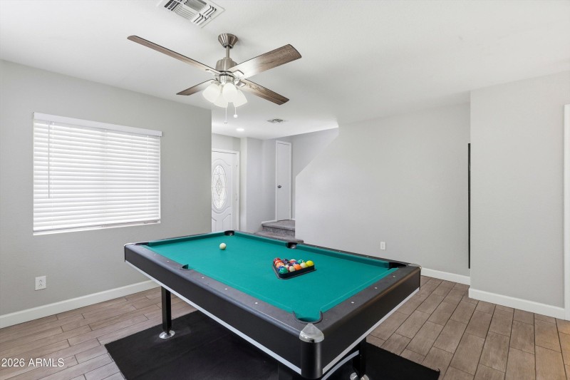 Living / Formal /Den