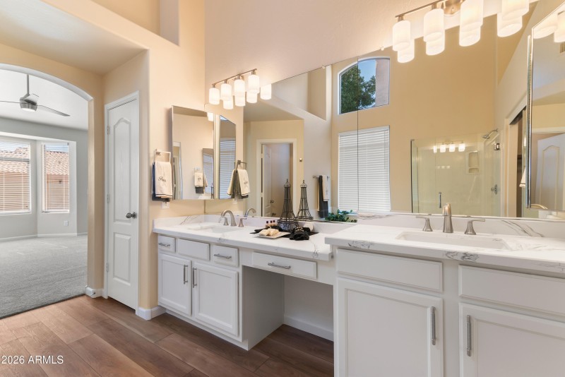 29_10023 e janice way-25