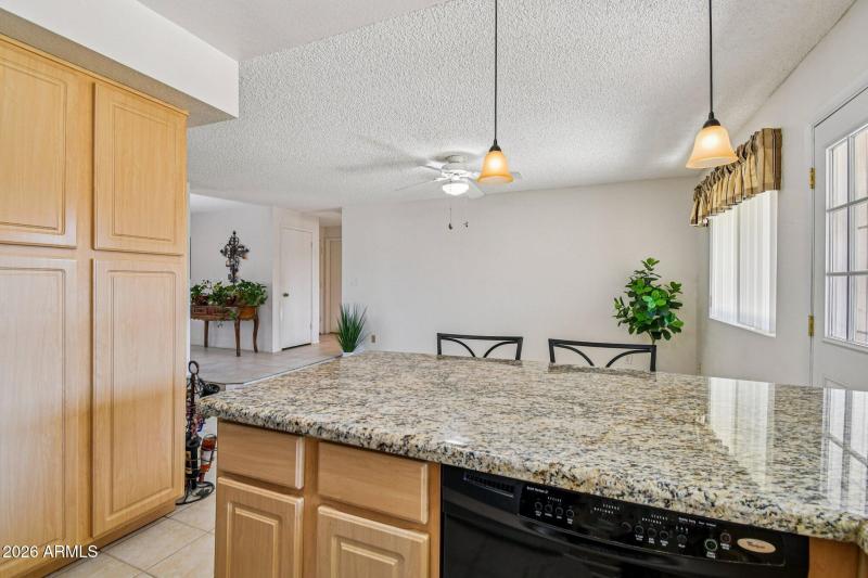 14-web-or-mls-W Aster Dr-S2802-014