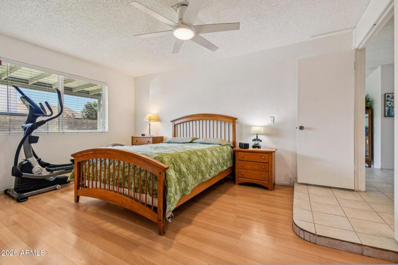 24-web-or-mls-W Aster Dr-S2802-024