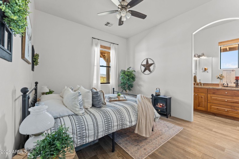 14-web-or-mls-DSC09068