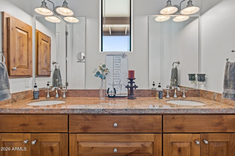 17-web-or-mls-DSC09083