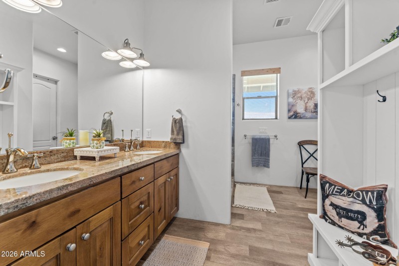 44-web-or-mls-DSC09223