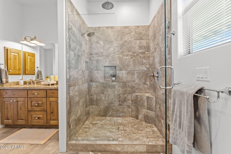 45-web-or-mls-DSC09228