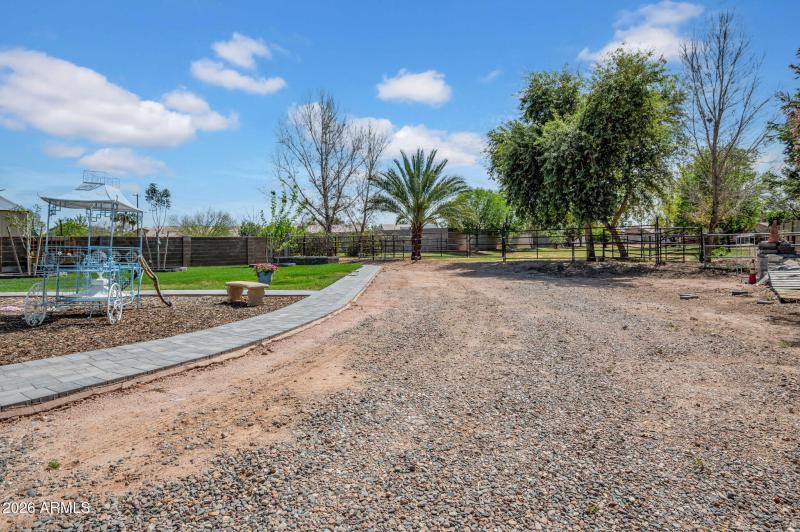 159 E Water Tank Rd-30