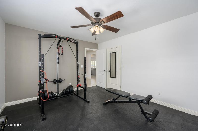 34-web-or-mls-Beverly-25