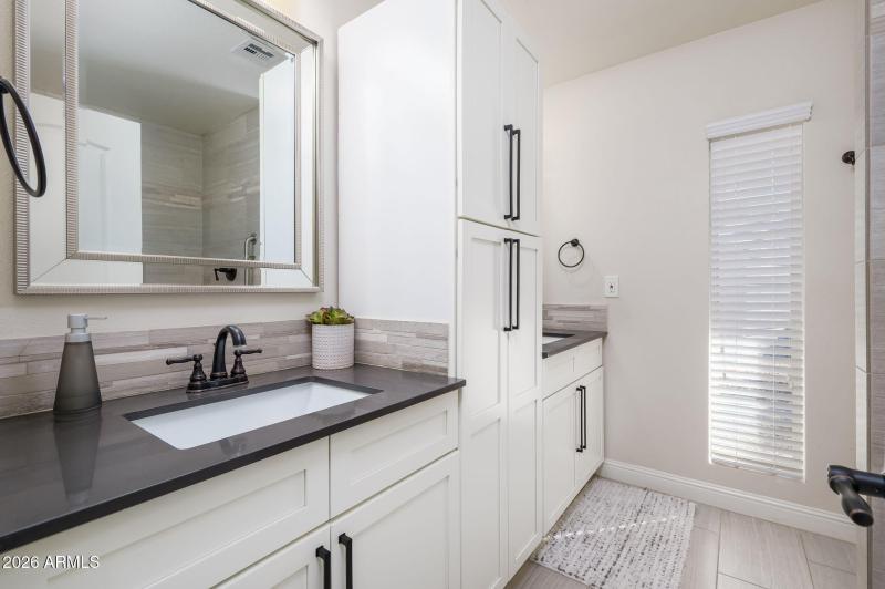 35-web-or-mls-Beverly-26