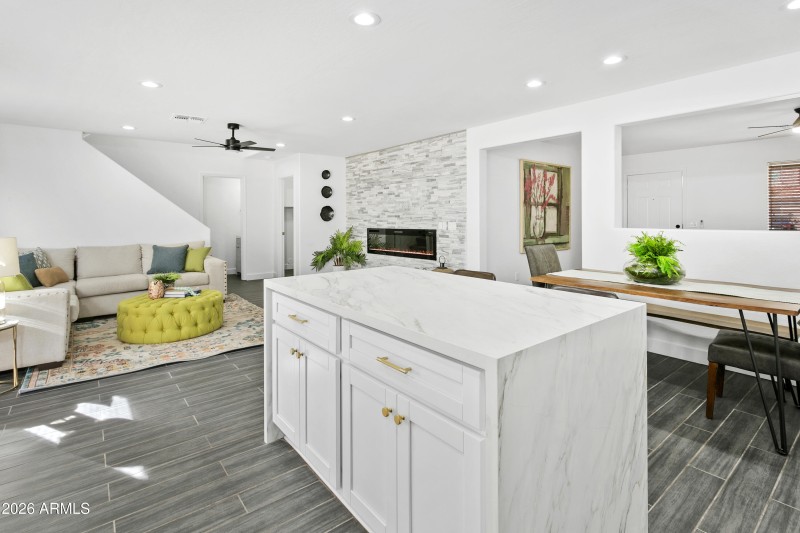 1591 E BRADSTOCK WAY, San Tan Valley