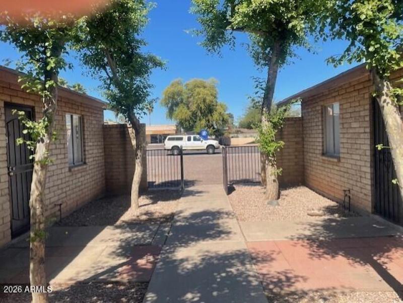 070b91a5-85fa-4a4f-8cd0-7eea3e23b647