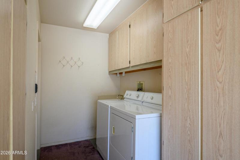 LAUNDRY AREA
