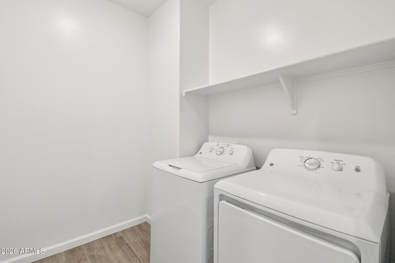 13-web-or-mls-W Tamarisk Ave-S1403-013