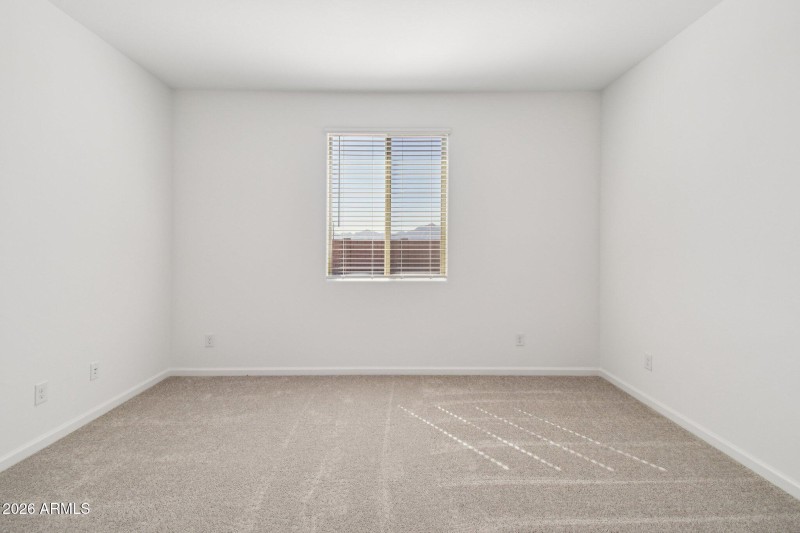 20-web-or-mls-W Tamarisk Ave-S1403-020