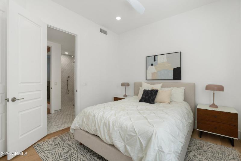 32-web-or-mls-DSC09728