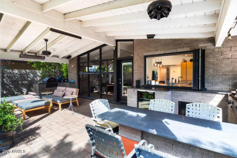 6845 E Earll Dr Patio