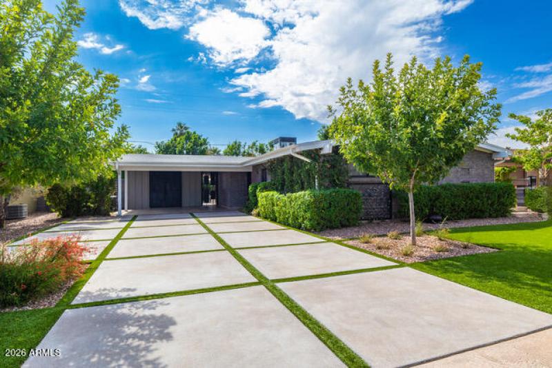 6845 E Earll Front Elevation