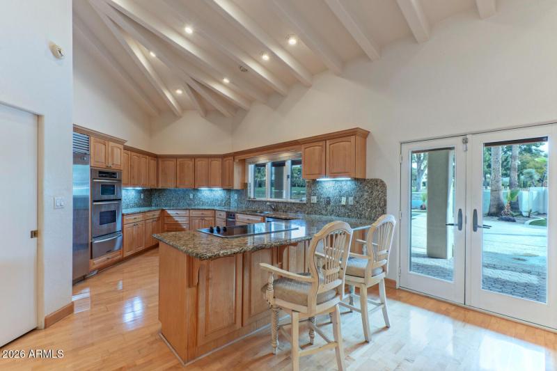 8262 East Vista De Valle-large-008-014-k