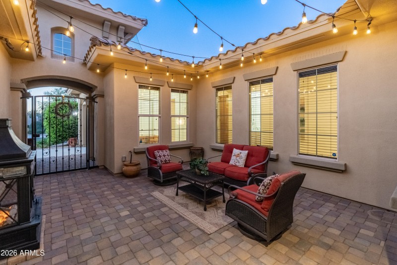 15817 W Bonitos Dr (tw)-15