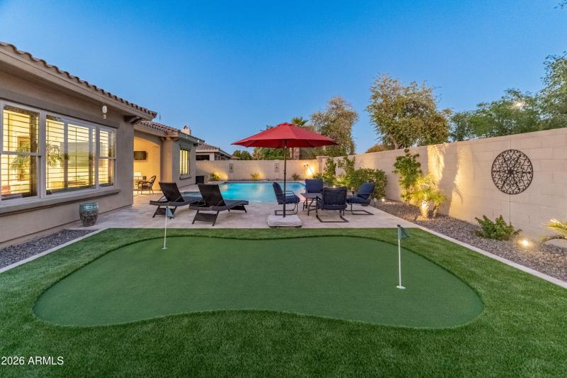 15817 W Bonitos Dr (tw)-26