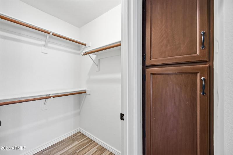 19-5136EES1051-ocupix-