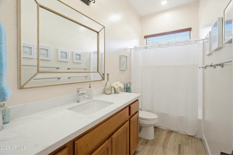 15817 W Bonitos Dr-5