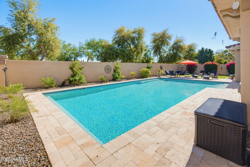 15817 W Bonitos Dr-44