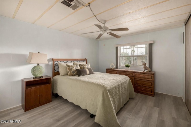 Serene bedroom with calming tones