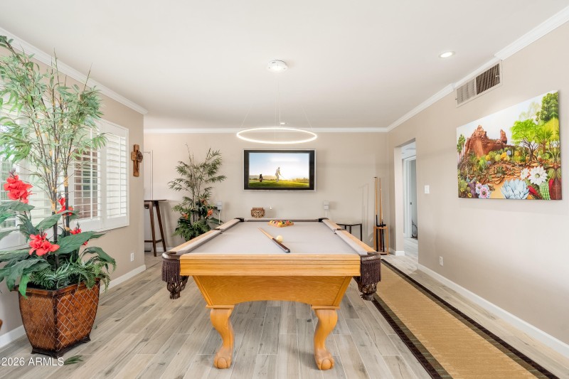 6830 E Paradise Pkwy - 07