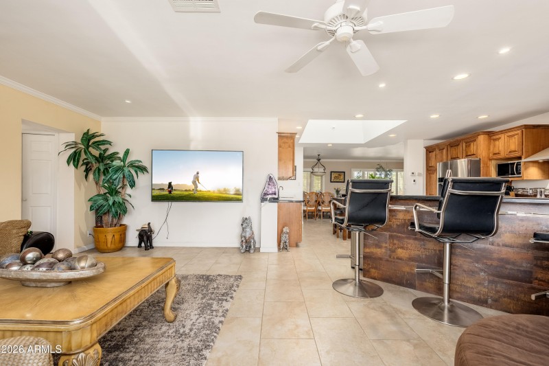 6830 E Paradise Pkwy - 16