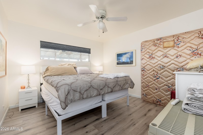 6830 E Paradise Pkwy - 17