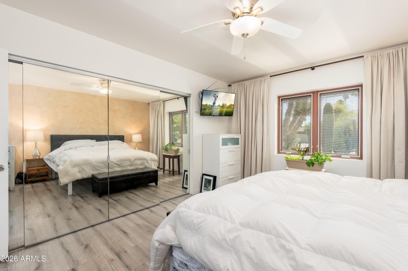 6830 E Paradise Pkwy - 19