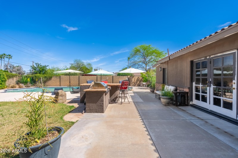 6830 E Paradise Pkwy - 27