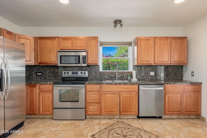 6830 E Paradise Pkwy - 41