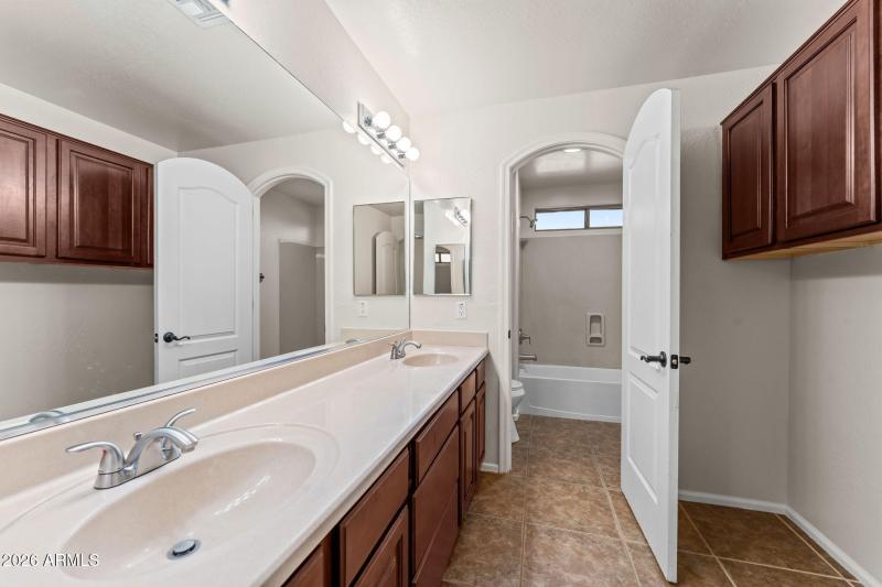 37-web-or-mls-DSC00819