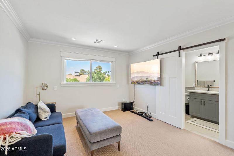 26-web-or-mls-DSC_2026