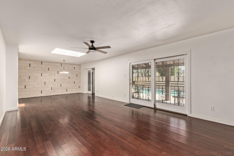 Formal Dining/Living Room