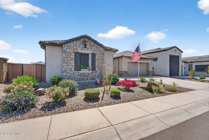 2-web-or-mls-092E Terrel St