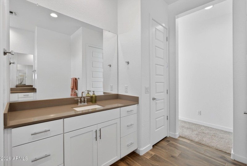 36-web-or-mls-051E Terrel St