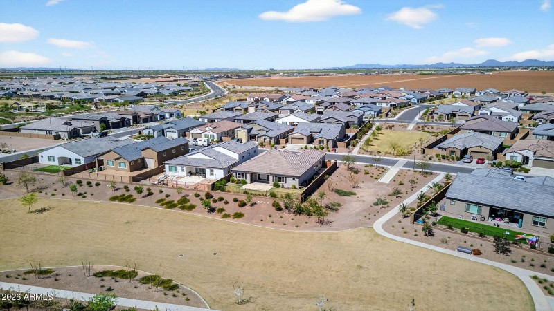 80-web-or-mls-013E Terrel St