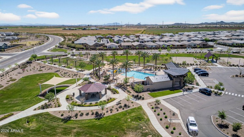 84-web-or-mls-023E Terrel St