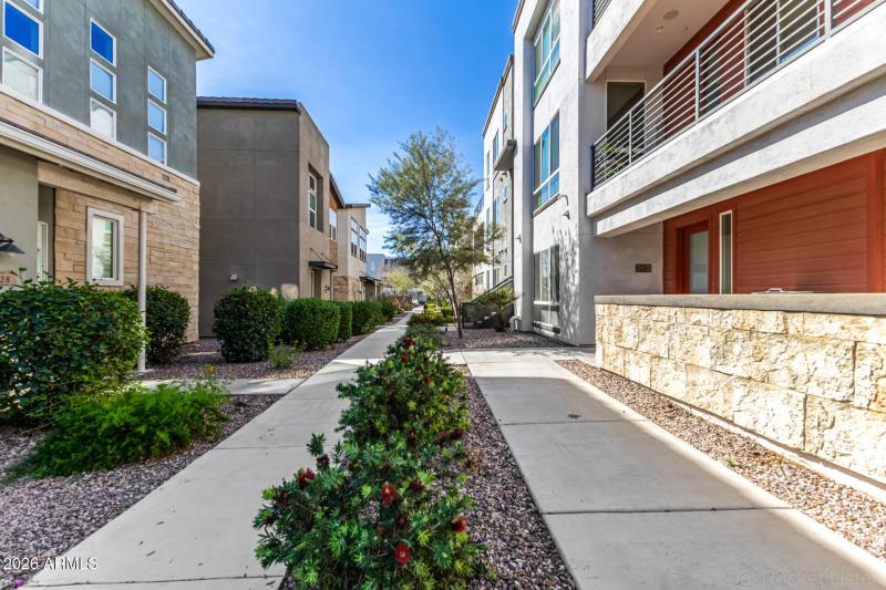 Front access pathway