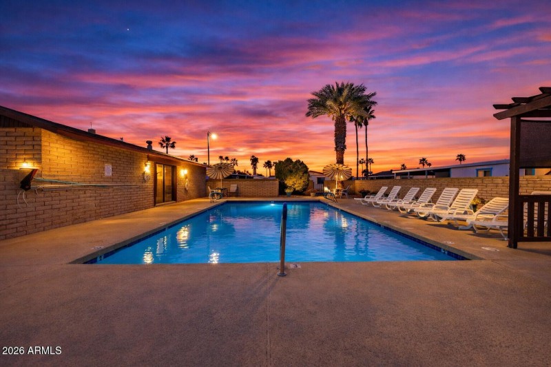 Twilight poolside in Arizona (1)