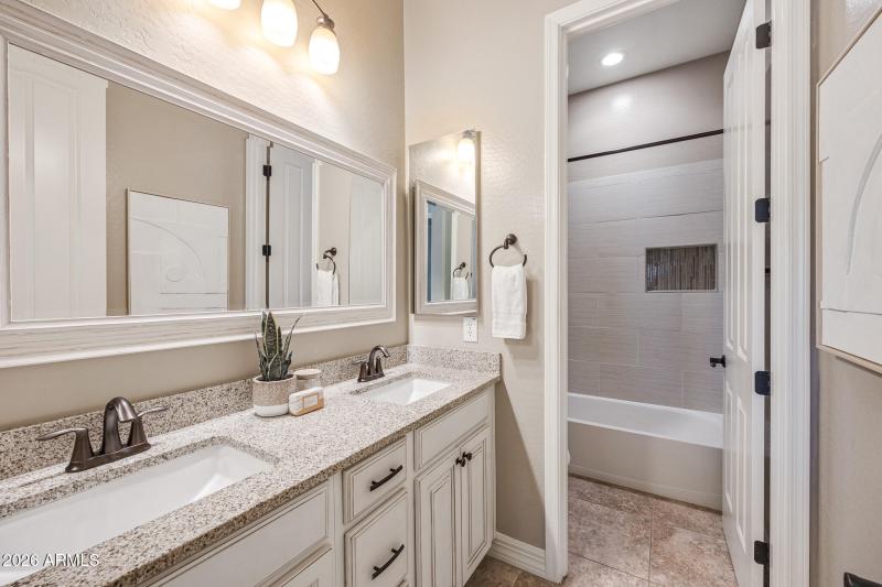 S Jacqueline Way (12)